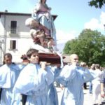 La Madonna in processione - Vallemare di Borbona 2010